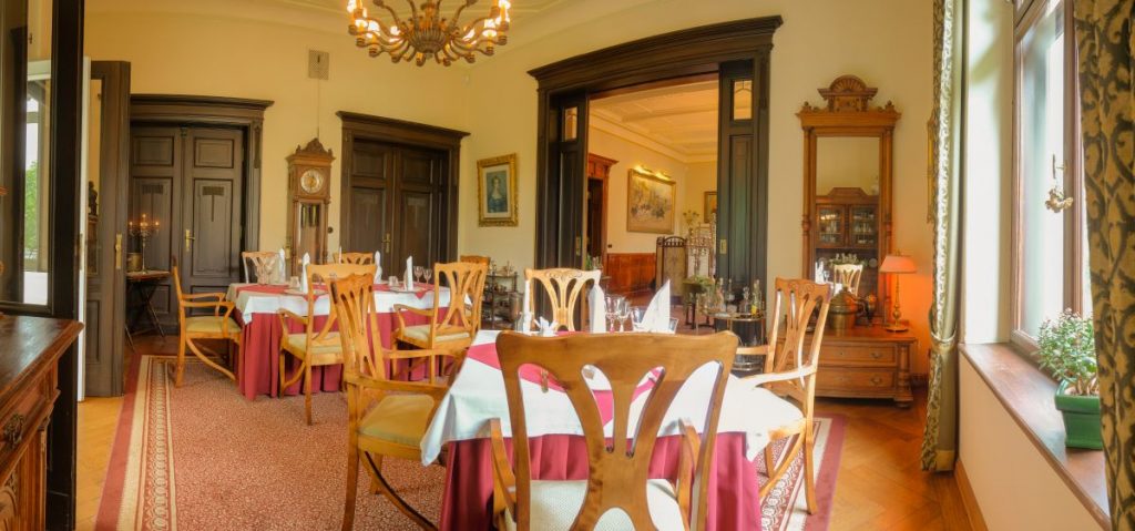 Hotel Villa Vier Jahreszeiten – Crimmitschau – Restaurant